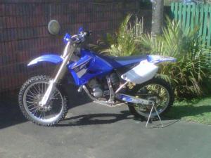 Yamaha YZ 125