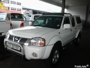 2006 Nissan Hardbody 3000 16V TD D/Cab 4x4 SEL