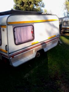 Caravan Sprite Sport - weighs 565kg - GVM 725kg. Light and easy to tow