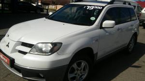 2004 Mitsubishi Outlander