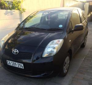 2007 Toyota Yaris T1 Hatchback (Black metallic)