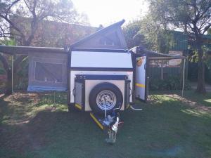 Off-Road KAMPEER BOSWA met Elektriese sisteem - SPLINTERNUUT