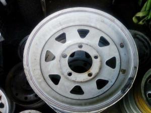 Toyota Hilux Epoxy rims 16 inch