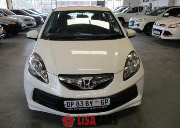 HONDA BRIO1.2 COMFORT PAY R2200 A MONTH !! 0% DEPOSIT !!